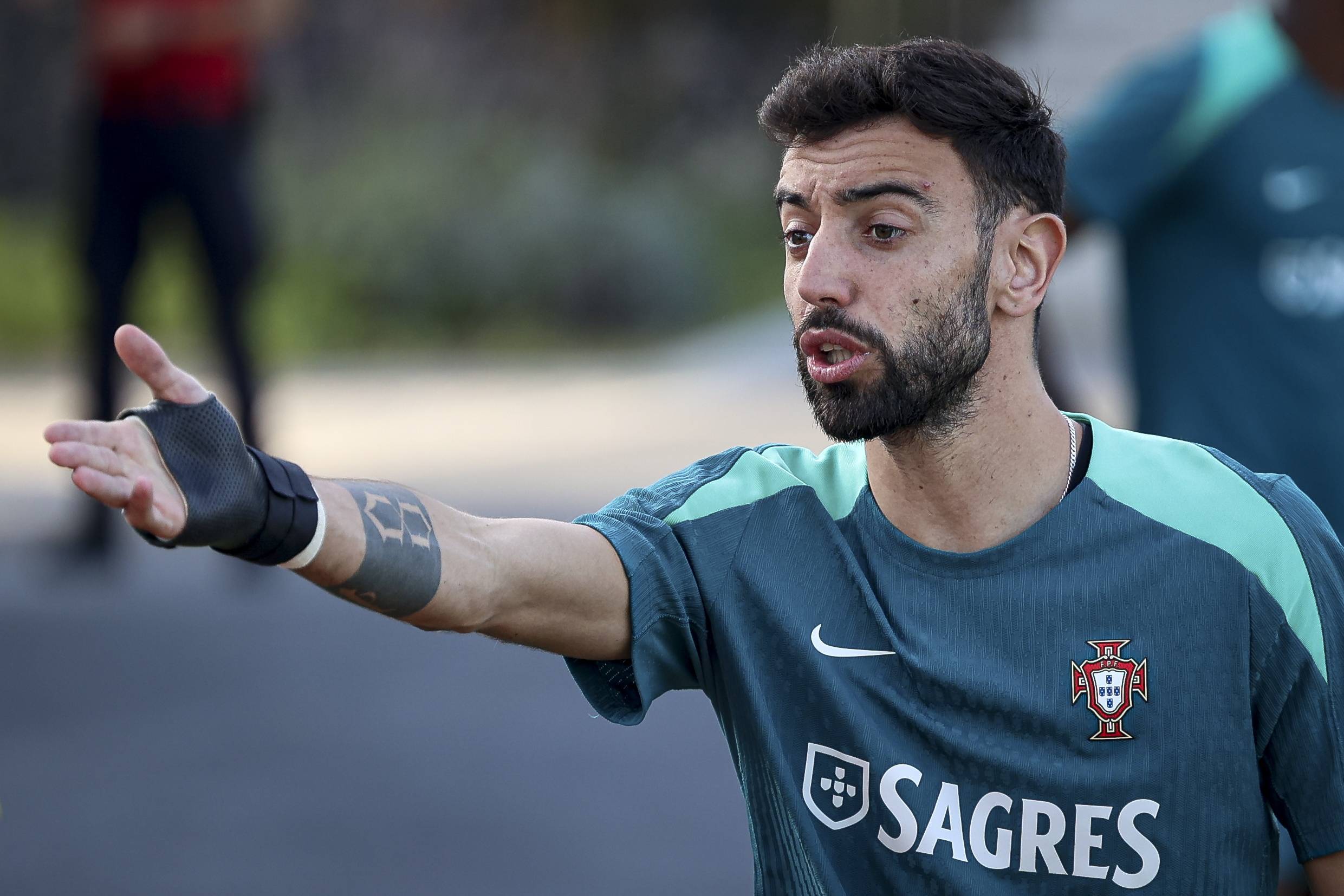 维持高话题 维持高话题