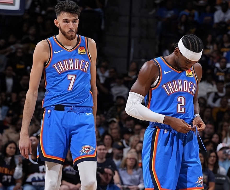 线牵制迫使 线牵制迫使